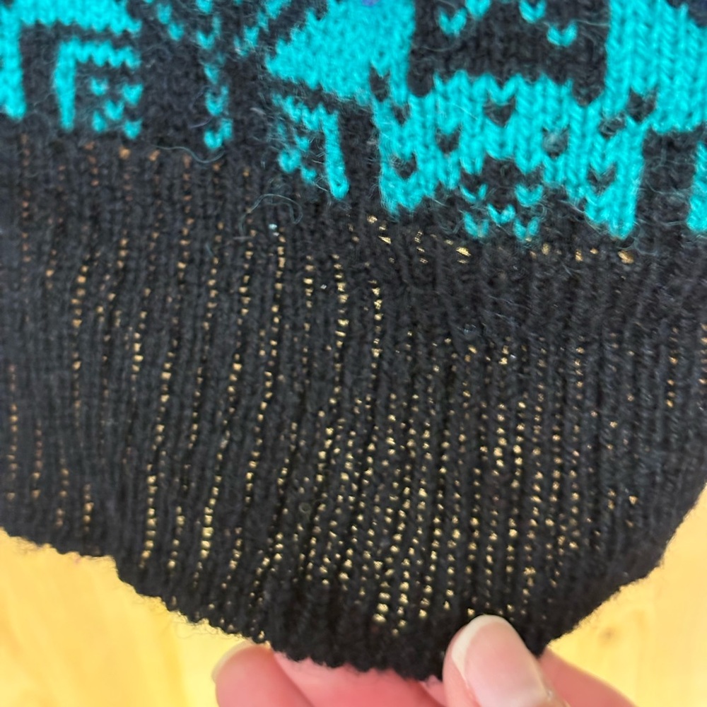 Vintage Cambridge Dry Goods Shetland Wool Black Rainbow Star Snowflake Sweater M - Picture 5 of 16